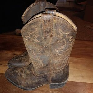 Ariats young cowgirl boots